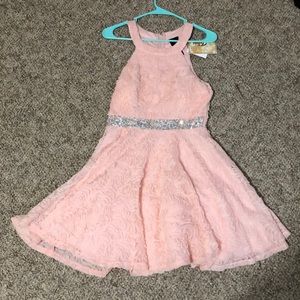 Short party dress good for formal events & dances